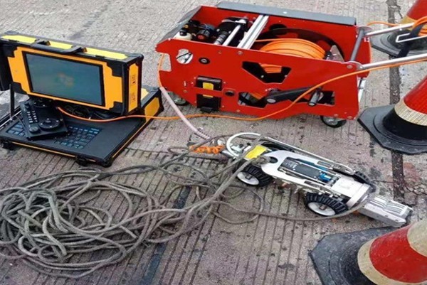 纳溪CCTV管道检测机器人