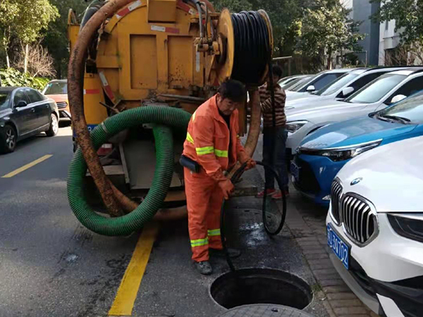 纳溪排污管道清淤